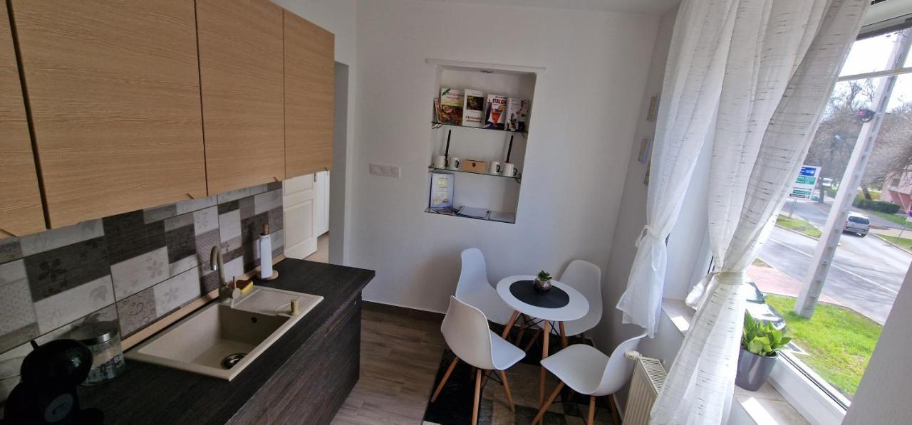 Apartmán Cili Apartman Eger Exteriér fotografie